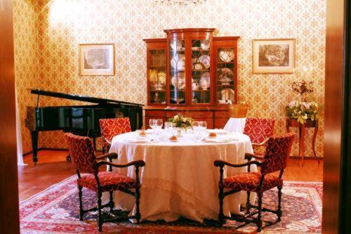 Отель Relais Del Castello Di Oviglio Экстерьер фото